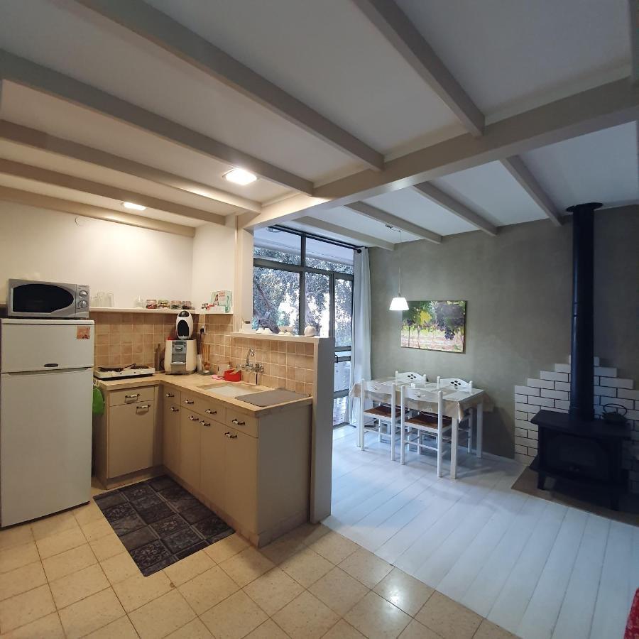 Apartamento בחצר של טובה Hazon Exterior foto